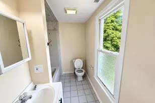 7 Rockwood Ave, Ansonia, CT 06401 - Photo 11