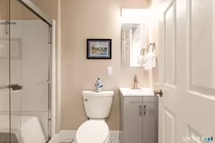 27 Hilltop Dr, West Hartford, CT 06107 - Photo 13