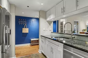 127 Greyrock Pl, Stamford, CT 06901 - Photo 9