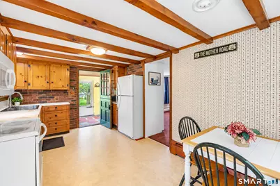 110 West High Street, East Hampton, CT 06424 - Photo 7