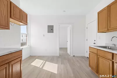 47-49 Putnam Street, Hartford, CT 06106 - Photo 7