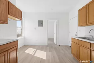 47-49 Putnam St, Hartford, CT 06106 - Photo 7