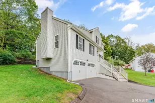 35 Lou Ann Terrace, Meriden, CT 06450 - Photo 3