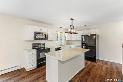 35 Lou Ann Terrace, Meriden, CT 06450 - Photo 11