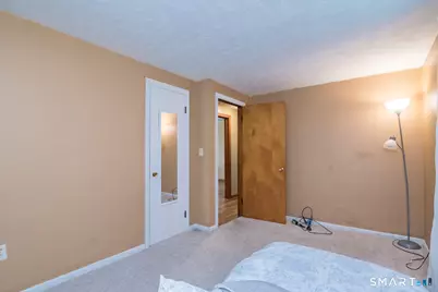 10 Sun Street, Enfield, CT 06082 - Photo 15