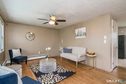 10 Sun Street, Enfield, CT 06082 - Photo 3
