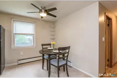 10 Sun Street, Enfield, CT 06082 - Photo 5