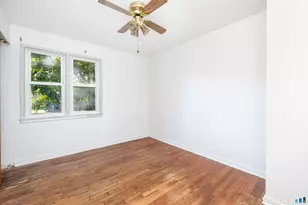 28 Elmhurst St, West Hartford, CT 06110 - Photo 31