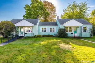 28 Elmhurst St, West Hartford, CT 06110 - Photo 3