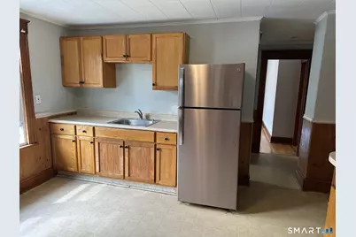 82 Lorenzo Street #2nd floor, Torrington, CT 06790 - Photo 11