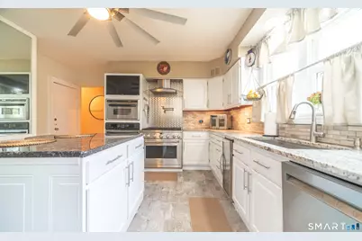 172 Kensington Avenue, New Britain, CT 06051 - Photo 13