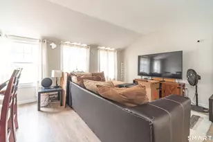 172 Kensington Ave, New Britain, CT 06051 - Photo 33