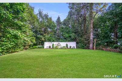 172 Kensington Avenue, New Britain, CT 06051 - Photo 3