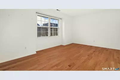 22 Dora Street #D, Stamford, CT 06902 - Photo 15