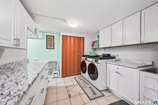92 Pearl Lake Rd, Waterbury, CT 06706 - Photo 33