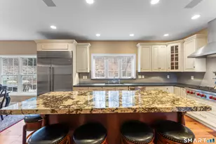 15 Wedgewood Ct, Newtown, CT 06470 - Photo 13
