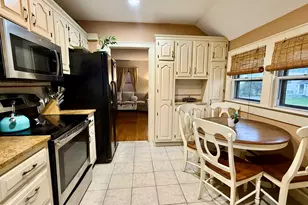 3330 Old Town Rd, Bridgeport, CT 06606 - Photo 7