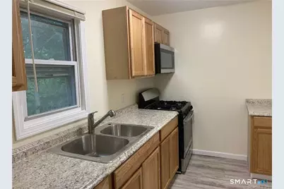 96 Hill Street, Waterbury, CT 06704 - Photo 15