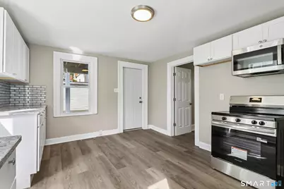 44 Burton Street, Waterbury, CT 06704 - Photo 13