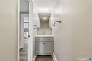44 Burton St, Waterbury, CT 06704 - Photo 11