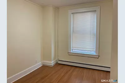 134 Chestnut Avenue, Waterbury, CT 06710 - Photo 7