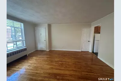 164 Virginia Avenue #B, Bridgeport, CT 06610 - Photo 9