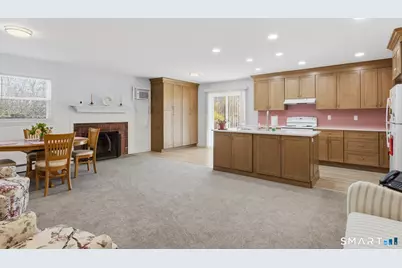 9 Evas Drive, Brookfield, CT 06804 - Photo 3