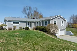 9 Evas Dr, Brookfield, CT 06804 - Photo 1