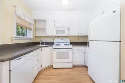 53 Fox Hollow Drive #53, Windsor Locks, CT 06096 - Photo 9