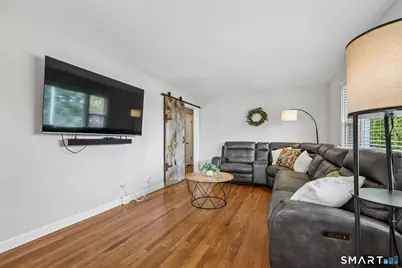 3 Faulkner Drive, Waterford, CT 06375 - Photo 7