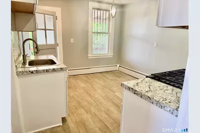 39 Pawtucket Street #3W, Hartford, CT 06114 - Photo 5