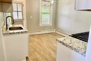 39 Pawtucket St, Hartford, CT 06114 - Photo 5