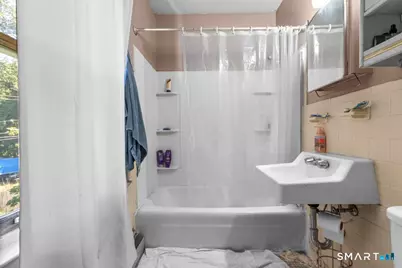 71 Central Avenue, East Hartford, CT 06108 - Photo 7