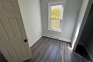 41 Connerton St, New Britain, CT 06051 - Photo 7