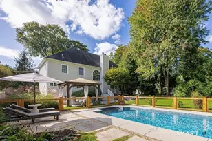 146 Partrick Ave, Norwalk, CT 06851 - Photo 27