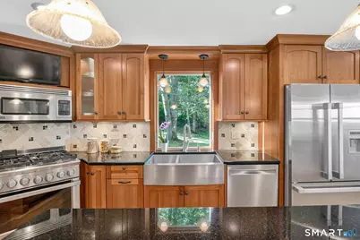 24 Valley View Drive, Simsbury, CT 06089 - Photo 15