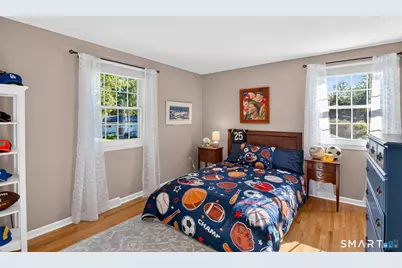 24 Valley View Drive, Simsbury, CT 06089 - Photo 29