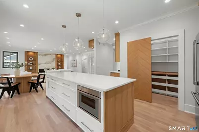 8 Somerset Lane, Greenwich, CT 06878 - Photo 5