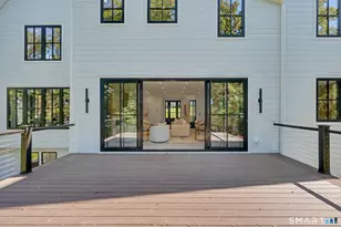 8 Somerset Ln, Greenwich, CT 06878 - Photo 31