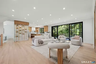 8 Somerset Lane, Greenwich, CT 06878 - Photo 9
