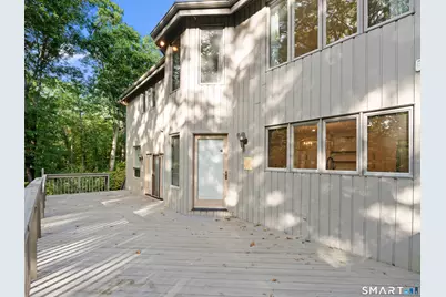 8 Sierra Way, Danbury, CT 06810 - Photo 27