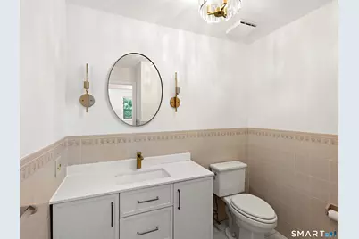 8 Sierra Way, Danbury, CT 06810 - Photo 11