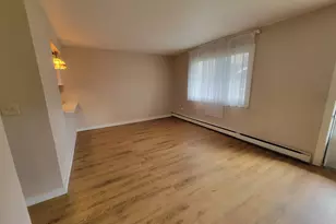 23 Bostwick Arms, New Milford, CT 06776 - Photo 5