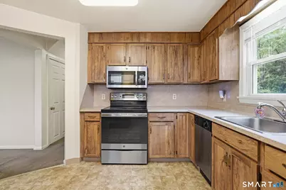 120 White Street, Manchester, CT 06042 - Photo 11
