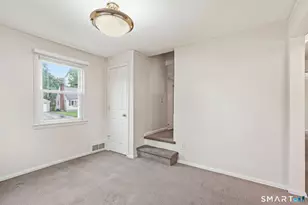 120 White St, Manchester, CT 06042 - Photo 17