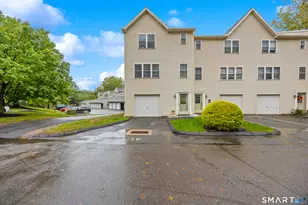 40 Cornerstone Ct, Southington, CT 06479 - Photo 25
