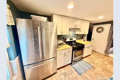 35 Prospect Street, Winchester, CT 06098 - Photo 7