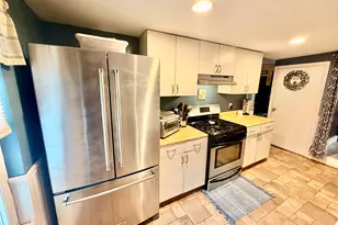 35 Prospect St, Winchester, CT 06098 - Photo 7