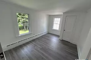 104 Boston St, Guilford, CT 06437 - Photo 9