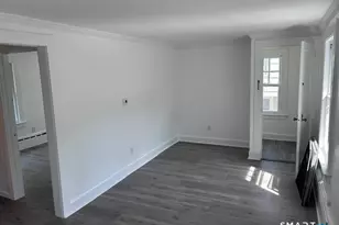 104 Boston St, Guilford, CT 06437 - Photo 3